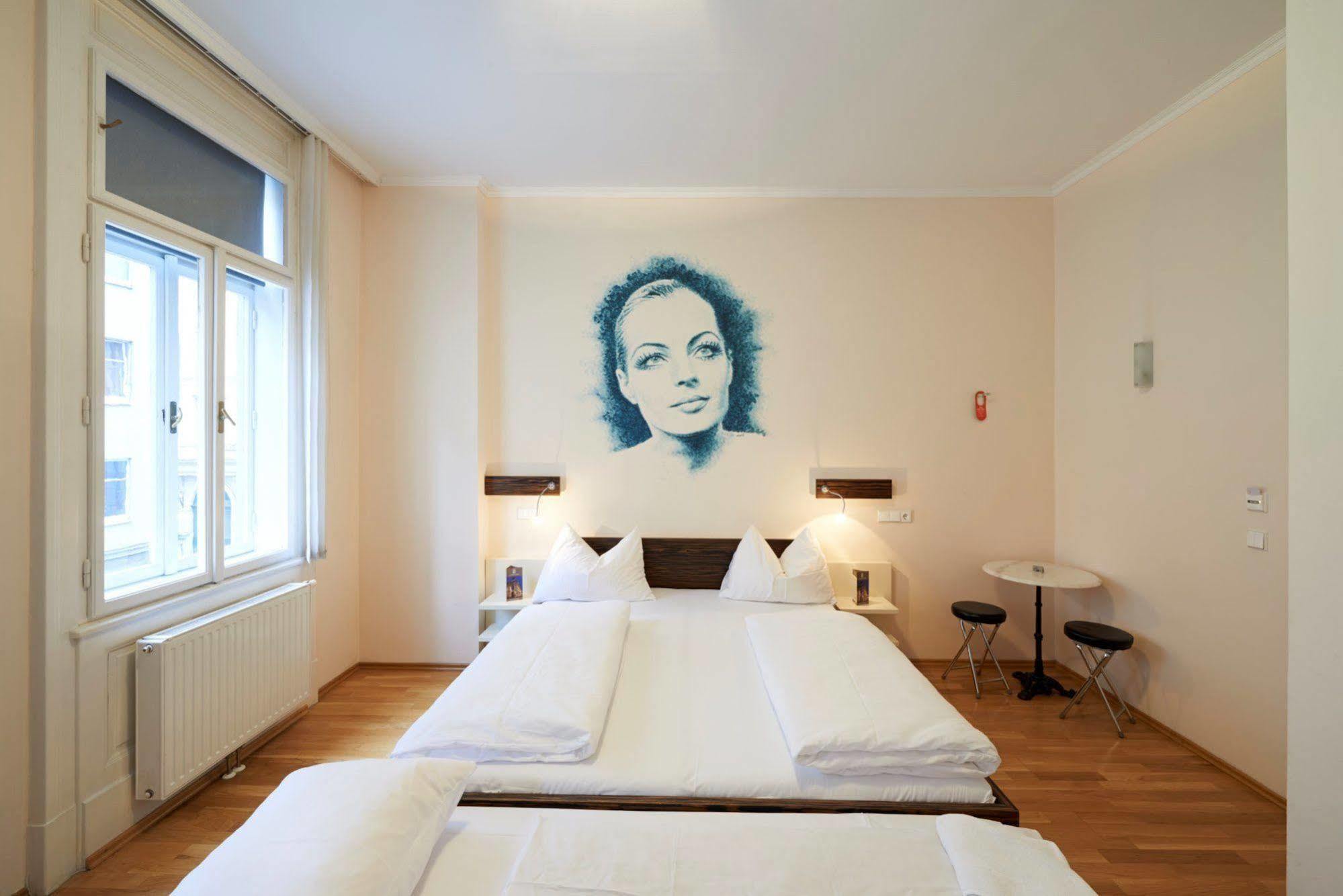Dauntown Rooms - Self Check-In Vienna Luaran gambar